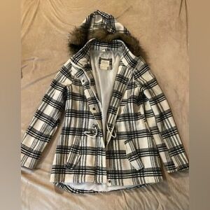 Ashley By 26 International Outerwear Coat Women's - Medium